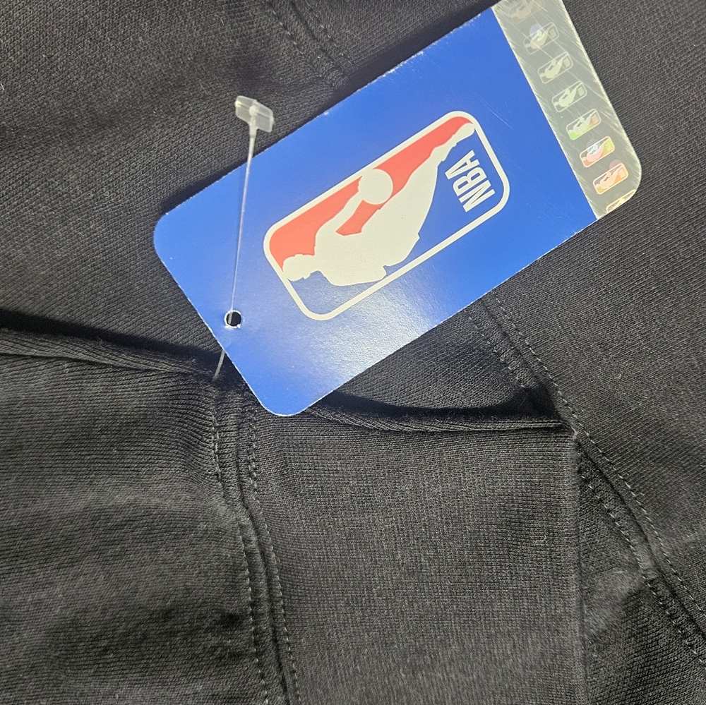NBA Black Toronto Raptors Sweater - Picture 3 of 3